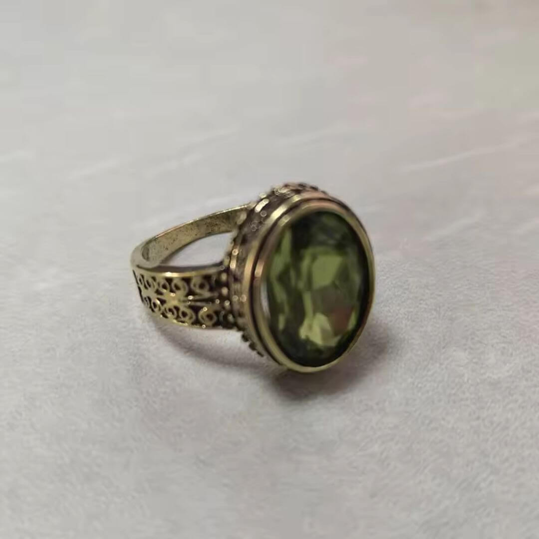 Vintage Green Stone Statement Ring - Diane Jewelry