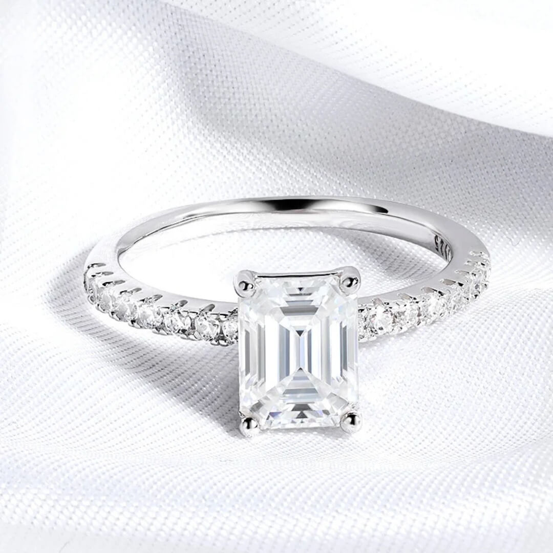 Timeless Emerald Cut Sparkle Ring - Diane Jewelry