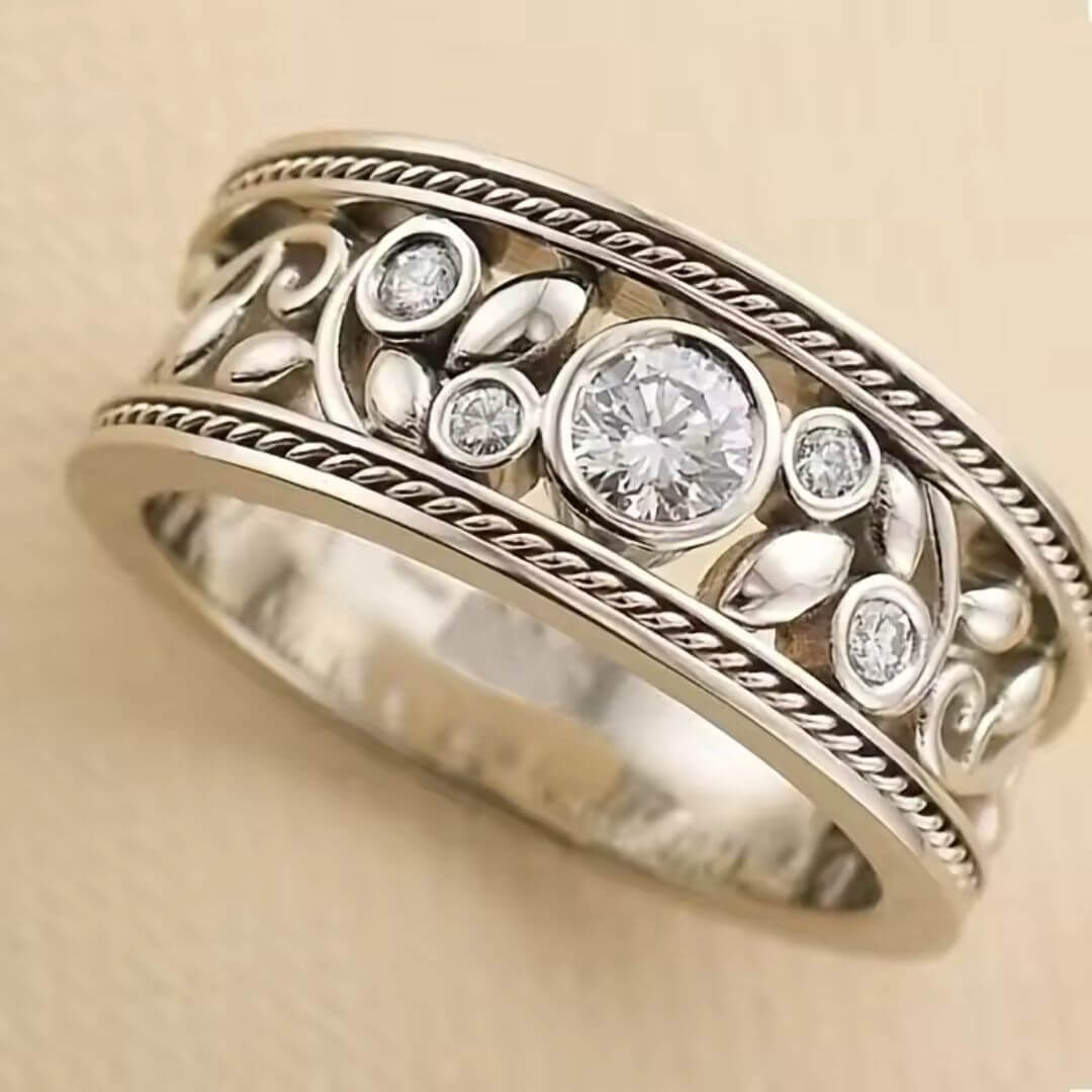 Vintage Leaf Silver Band Ring - Diane Jewelry