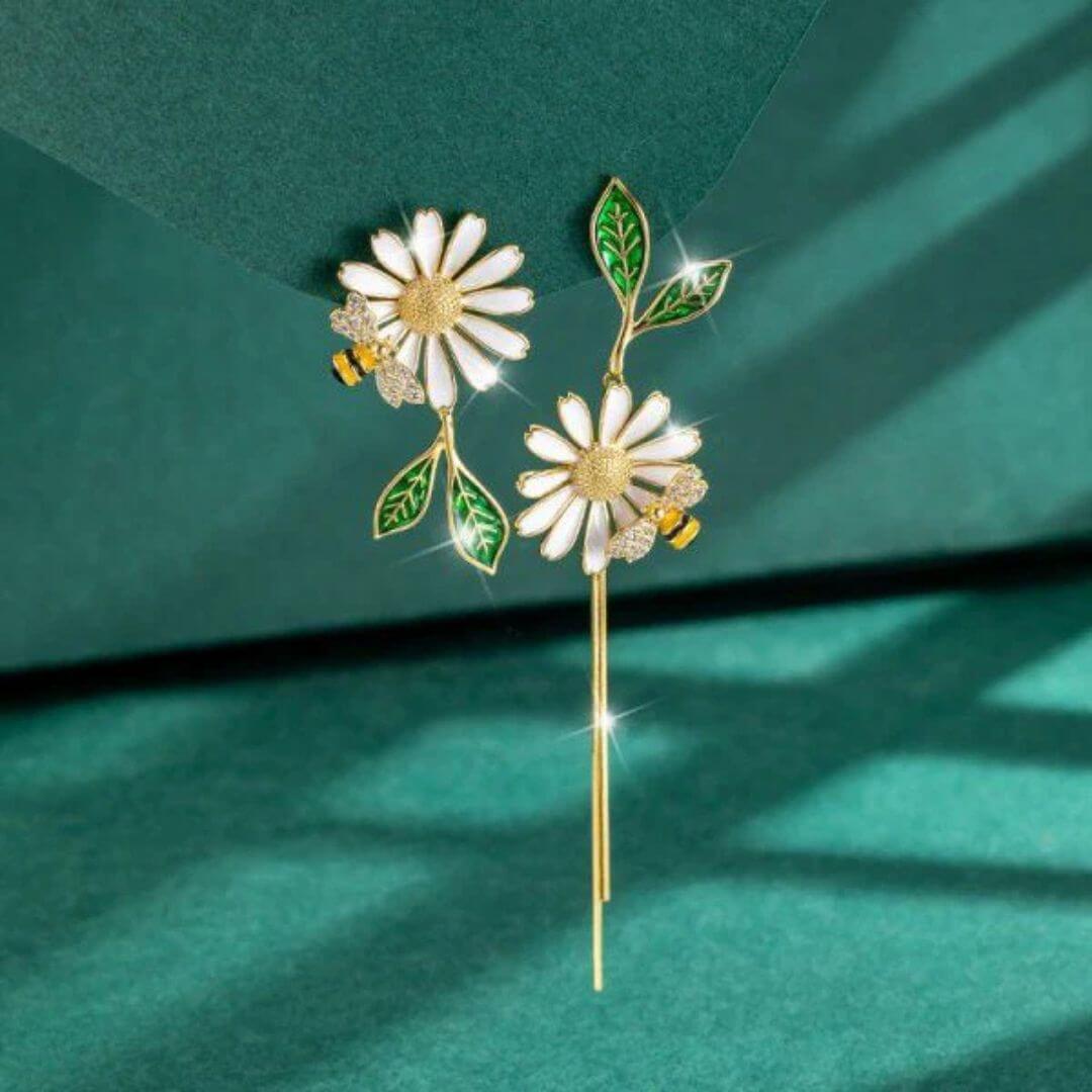 Daisy Bee Gold Drop Earrings - Diane Jewelry
